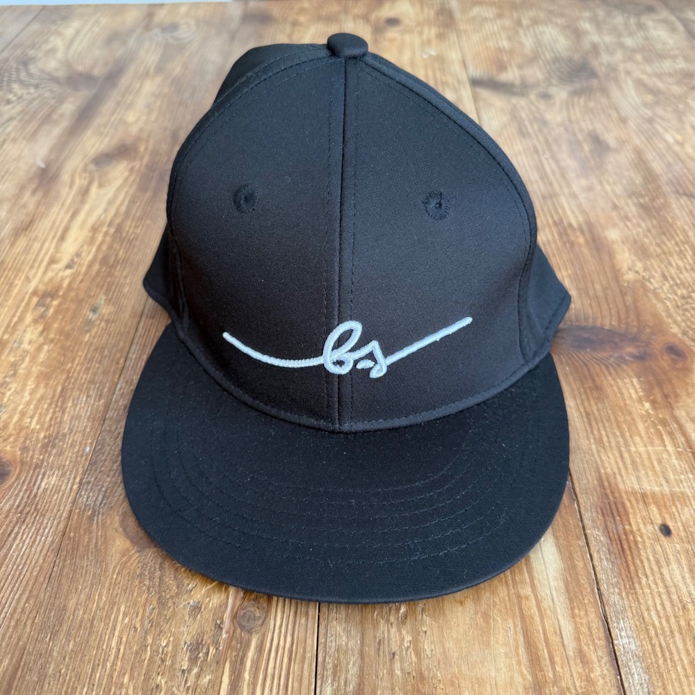 Boston Scott Golf Sporty Black White Script Logo Snapback Adjustable Hat Cap NWT